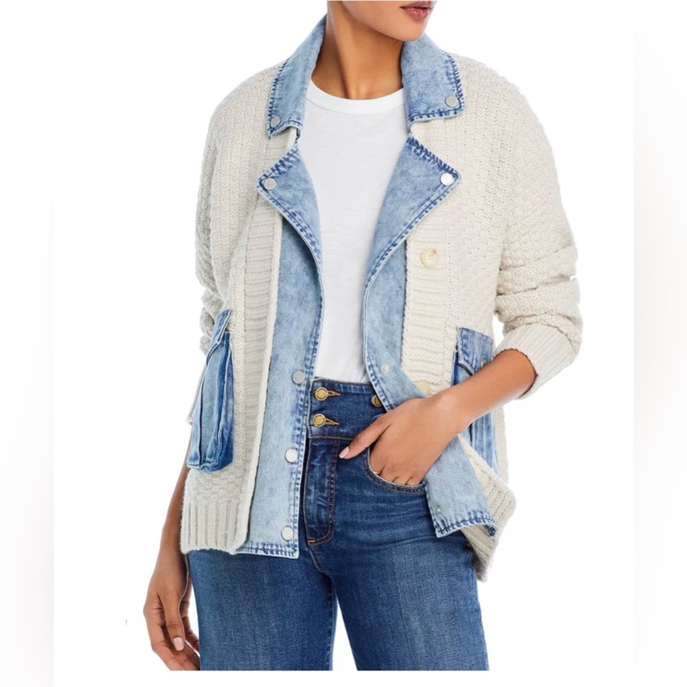 NEW BLANKNYC Light Blue Denim and Cream Knit Jacket
Size S-M